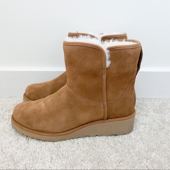 UGG Shoes - Ugg Boots Kristin size 6 in Chestnut